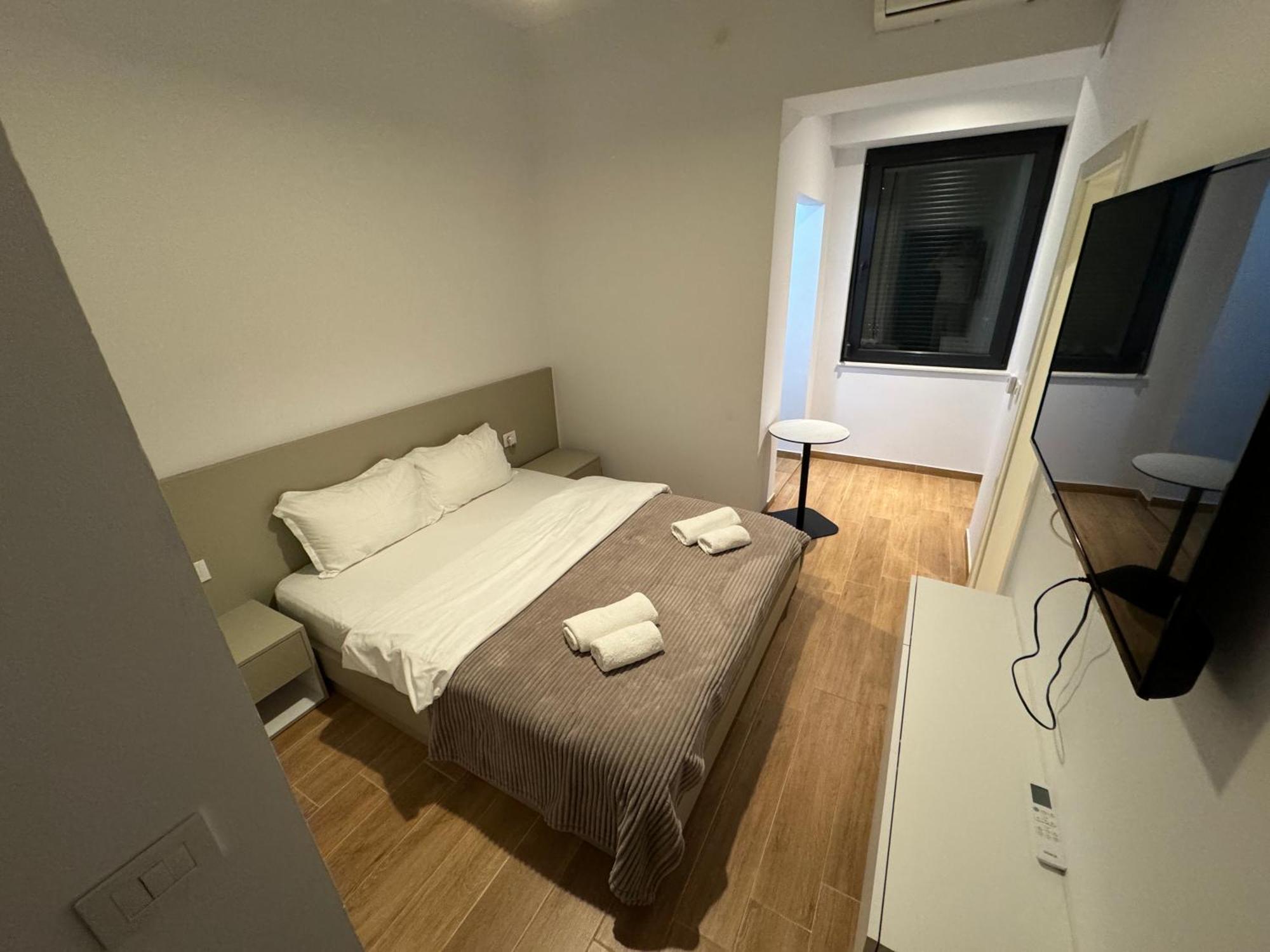 Pristina Select Apartments Luaran gambar