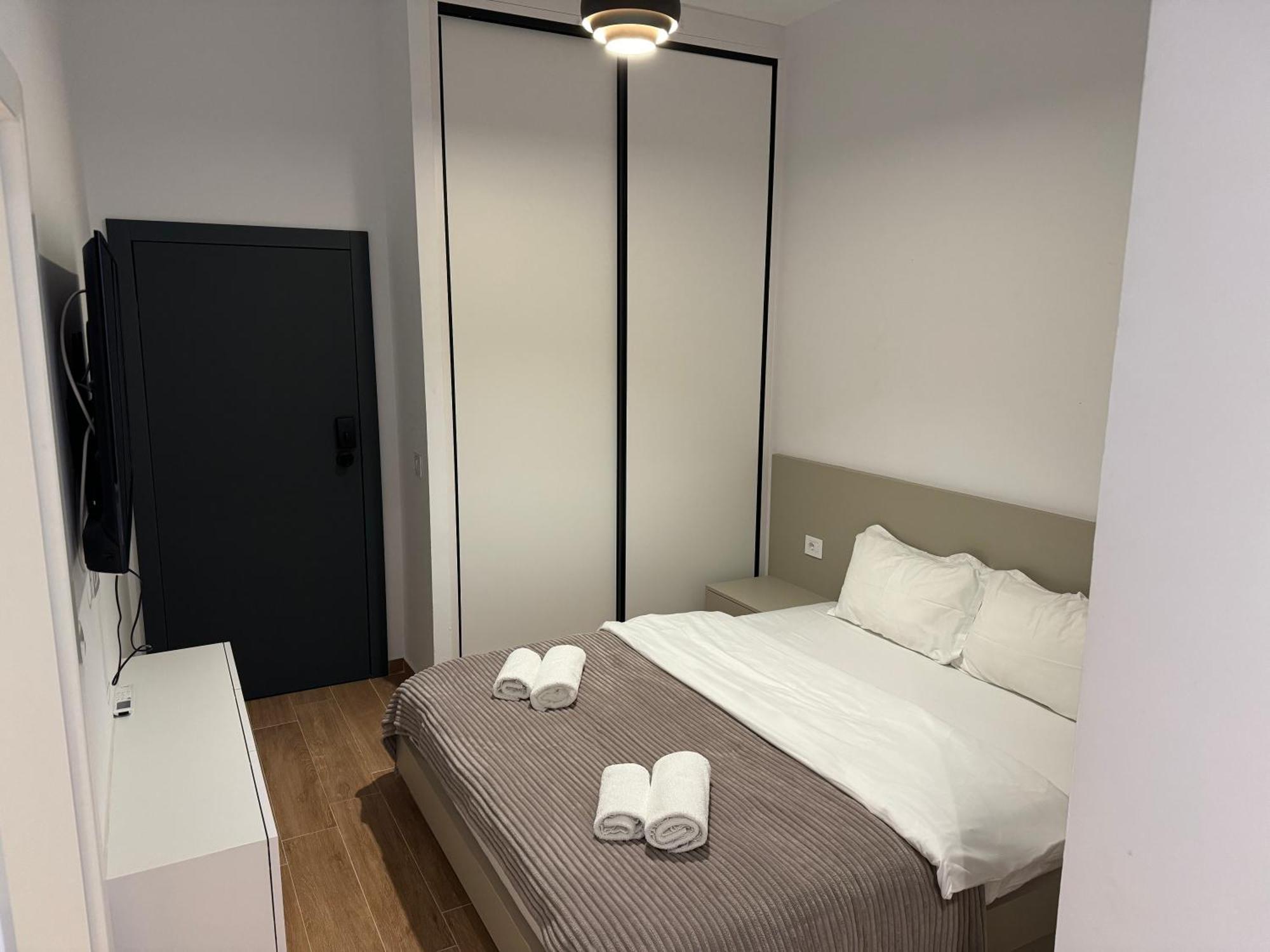 Pristina Select Apartments Luaran gambar